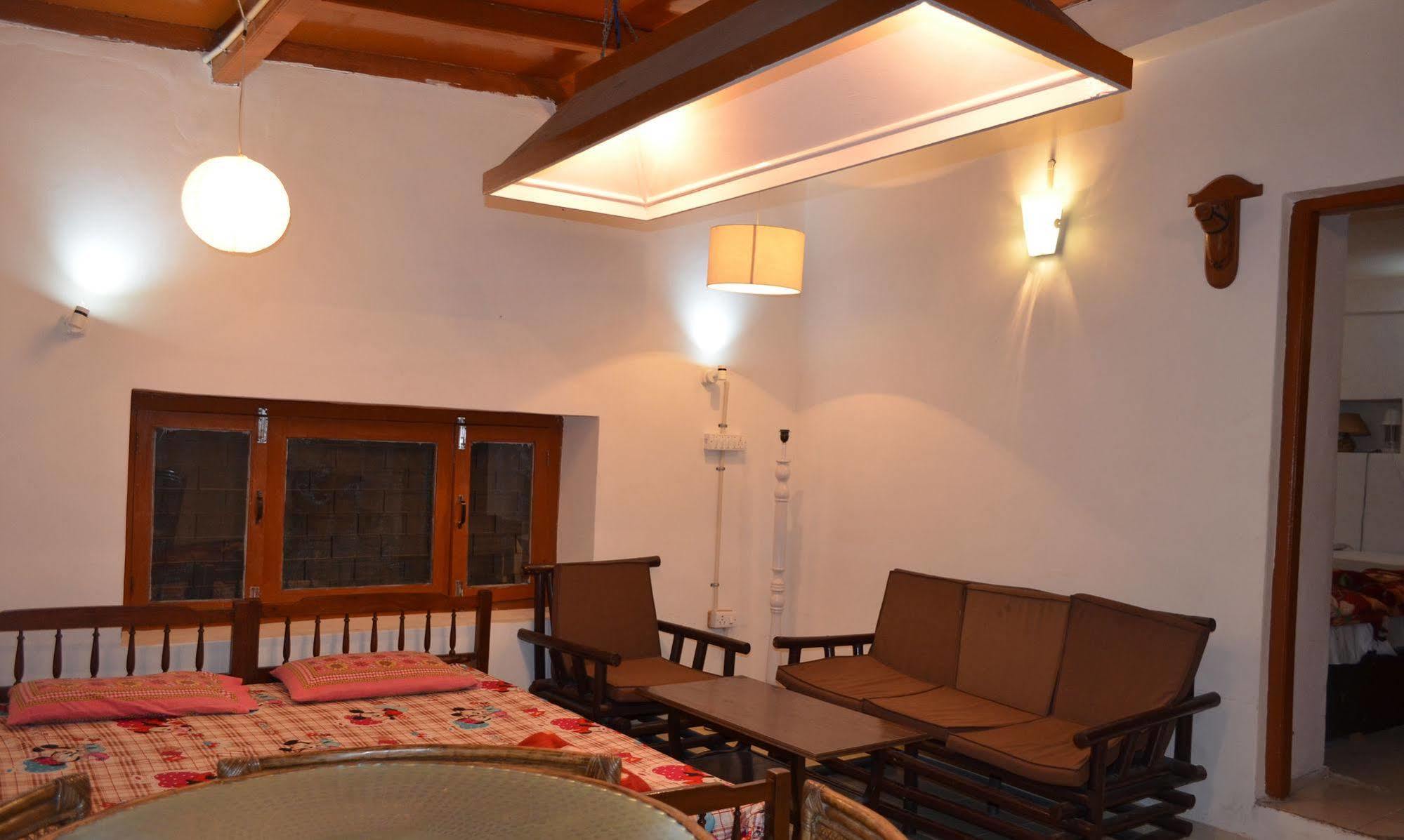 Kafal Resort Nainital Exterior foto